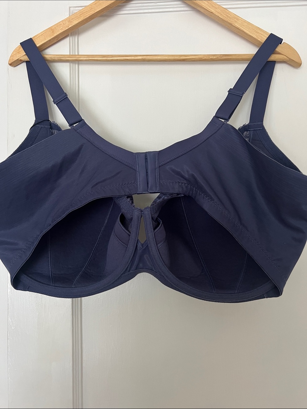 Understance - Ruby FlexWire Demi Bra 42I - Picture 5 of 15